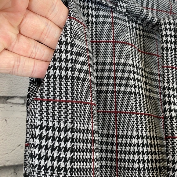 JustFab Plaid High Waisted Pants Trousers size Medium - Picture 4 of 10